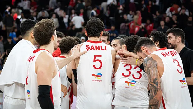 12 Dev Adam İsviçre'ye konuk oluyor!