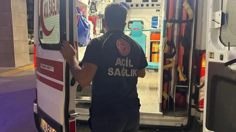 Adıyaman'da Şok! Evde Baygın Bulunan Küçük Kız Hayata Tutunabilecek mi?