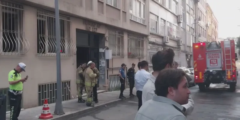 Şişli'de Korkunç Yangın! Kadın Hayatını Kaybetti