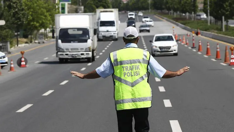 Bakanlık bayram trafik tedbirlerini açıkladı 
