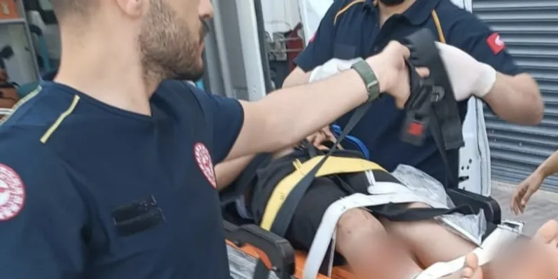 12 Yaşındaki Çocuk Balkondan Düştü! İşte O Anlar