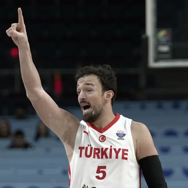Sertaç Şanlı'dan Tarihi Sözler: Bir Şey Başlattık!