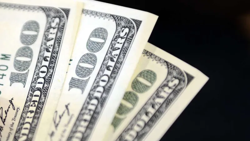 Dolar ve Euro Yükselişte! Yatırımcılar Ne Yapmalı? İşte Son Rakamlar