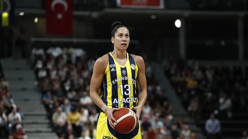 Şok Transfer! Eski Fenerbahçeli Yıldız Beşiktaş'ta