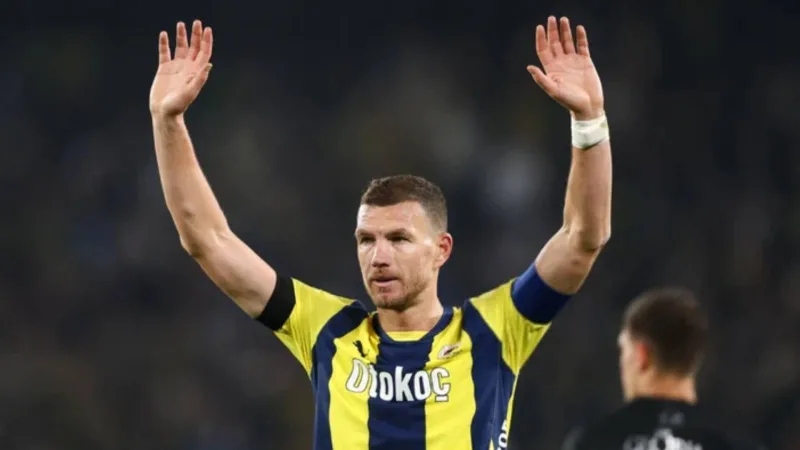 Fenerbahçe ile yolları ayrılan Dzeko’nun yeni adresi belli oluyor