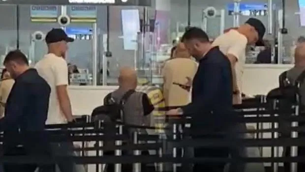 Dzeko İstanbul'a Veda Etti! Fenerbahçe'den Ayrılık Şoku!