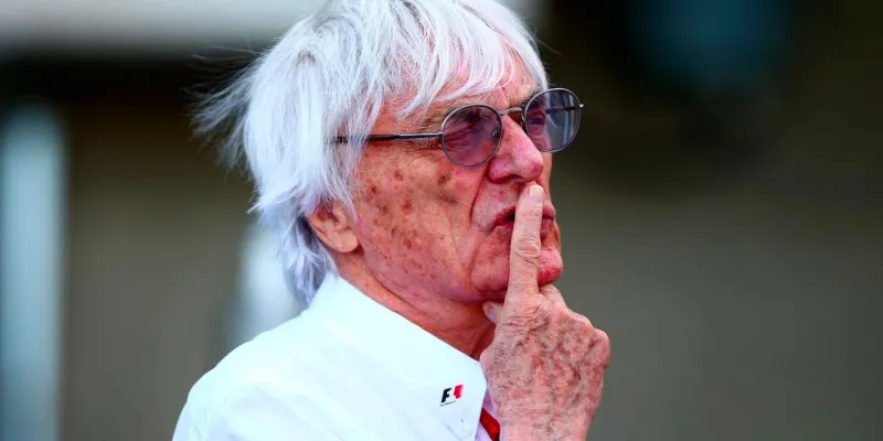 F1'de Şok Çağrı! Hamilton Emekli mi Oluyor?
