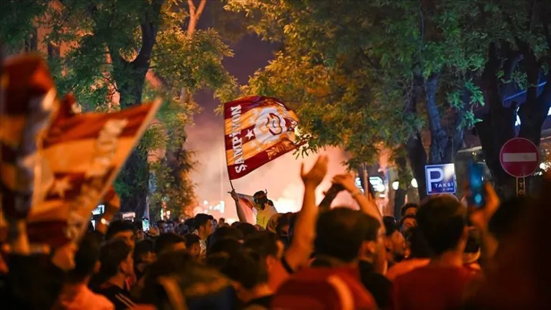 Galatasaray Şampiyonluk Coşkusunu Yenikapı'da Yaşayacak!
