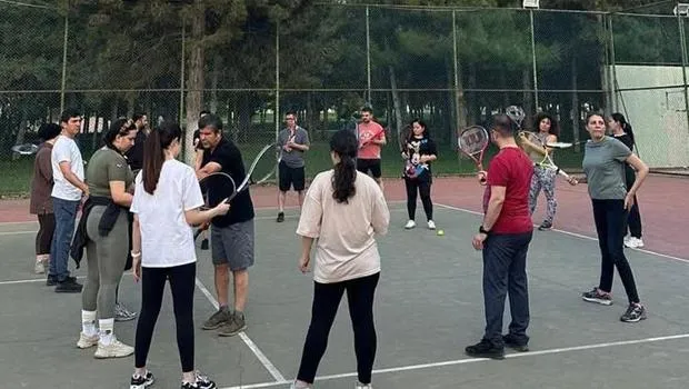 GAÜN'den Personeline Müjde! Ücretsiz Tenis Kursu Başladı