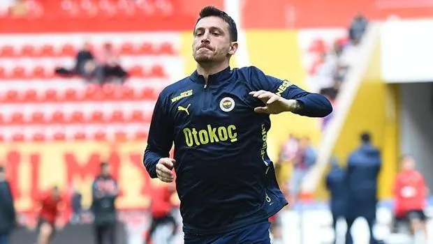 Herkes tatilde, Mert Hakan mesaide!
