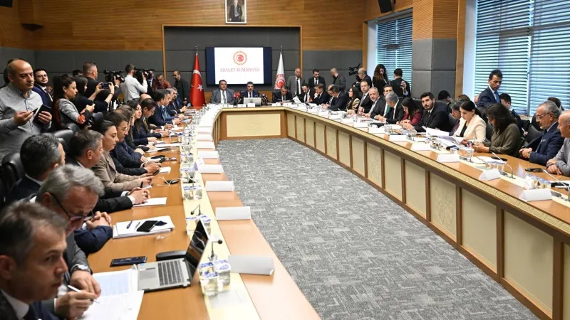 İnfaz paketi komisyondan geçti!