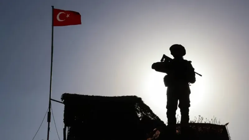 İsrail'in saldırılarının ardından İran'dan Türkiye'ye göç dalgası mı başlıyor? Çarpıcı açıklama