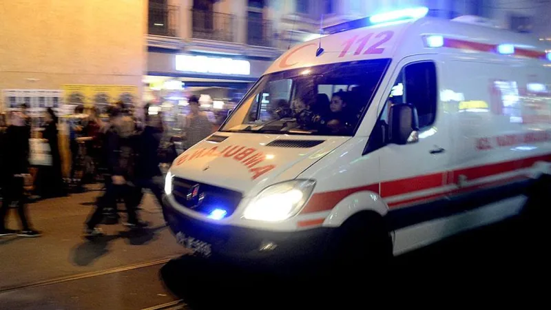 İZBAN'da sigara içen yolcuyu uyaran güvenlik görevlisi darbedilerek öldürüldü