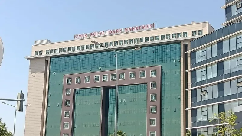 İzmir'de adliyede rüşvet operasyonu: İcra müdür yardımcısı ve katip gözaltında