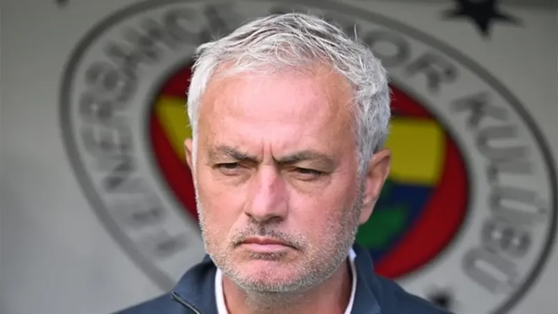 Jose Mourinho'dan maç sonu sezon yorumu! "Kibar olmaya çalışıyorum"