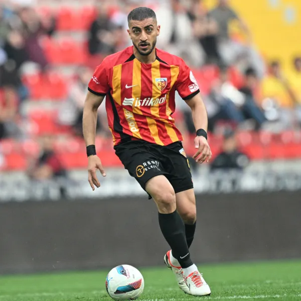 Kayserispor'dan Bomba Transfer! Hosseini ile Anlaşma Sağlandı mı?