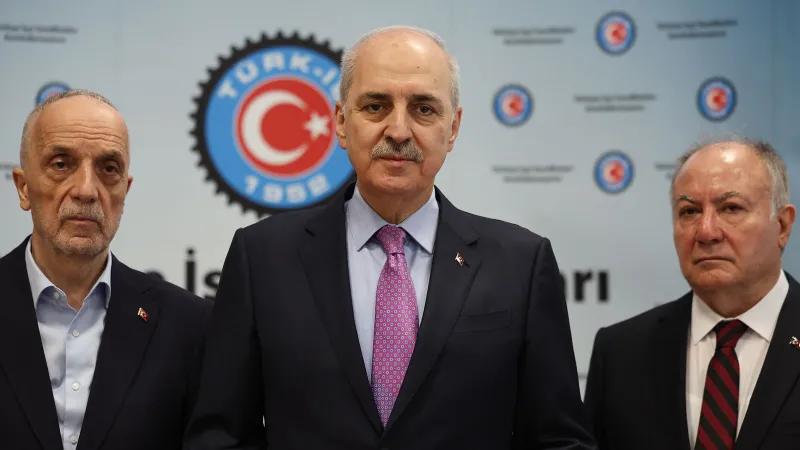 Kurtulmuş: Kamu işçilerimizin hak ettikleri emeklerinin karşılığı olan payı almalarını arzu ederiz