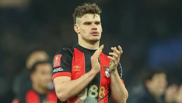 Liverpool Kerkez'i Kaptı! Transferde Son Dakika Bombası!