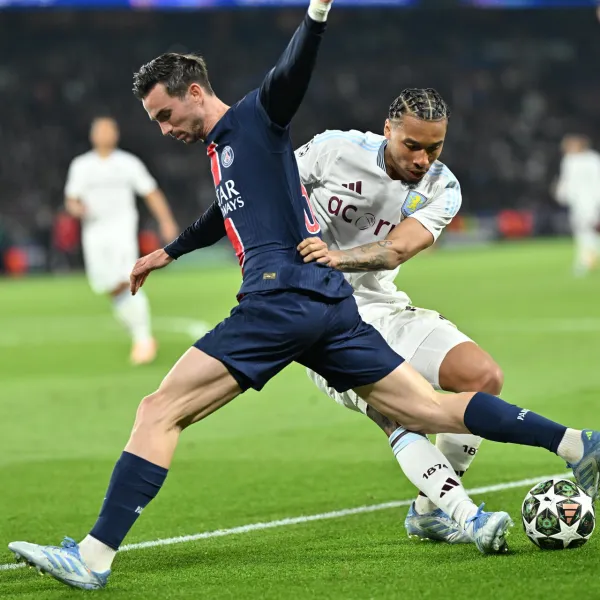 Aston Villa'nın Müthiş Dönüşü PSG'ye Yetersiz Kaldı! Şampiyonlar Ligi'nde Şok!