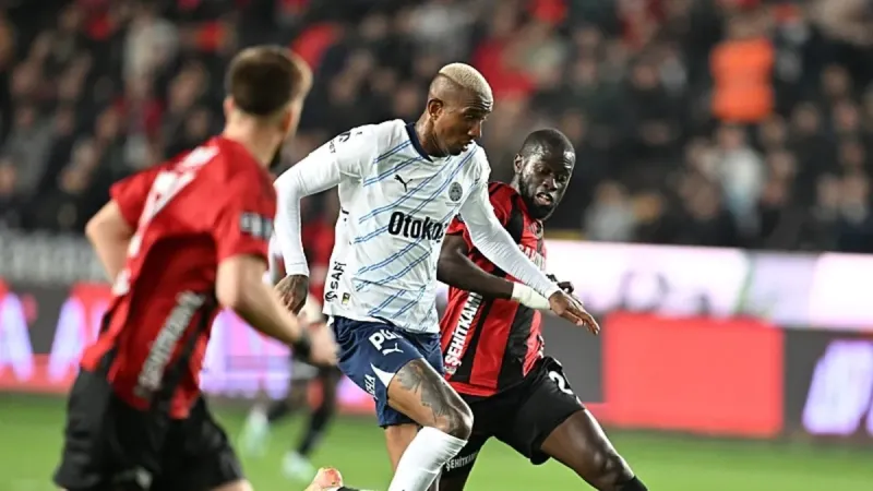 Talisca'dan Rekor! O Listeye Girmeyi Başardı! Şok Detaylar!