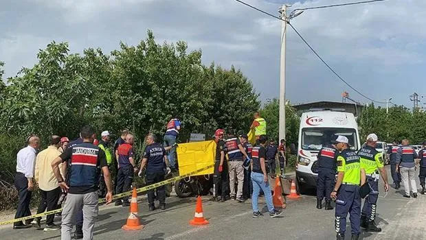 Aydın'da Feci Kaza: Traktör ve Motosiklet Çarpıştı! 3 Ölü