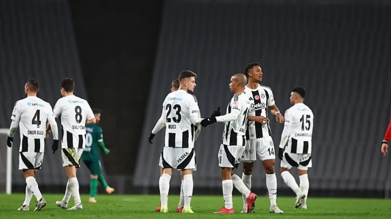 Beşiktaş Başakşehir'i Yenecek Mi? İşte Solskjaer'in Planı!