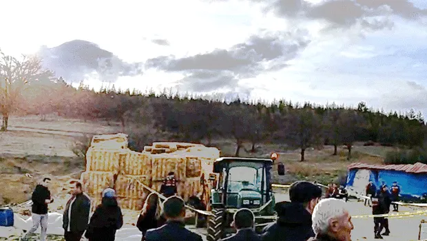 Burdur'da acı kaza: Yem karma makinesine düşen çiftçi hayatını kaybetti