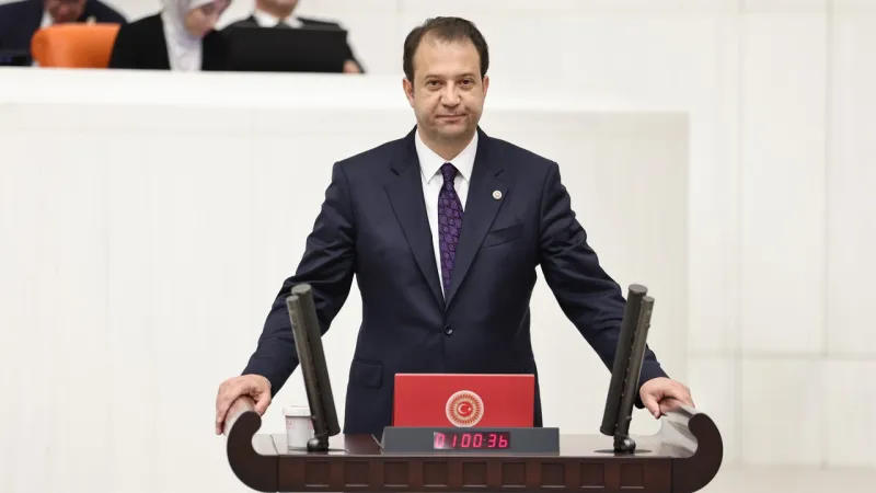 CHP'li İnan Akgün Alp İhraçtan Kurtuldu! İşte Cezası