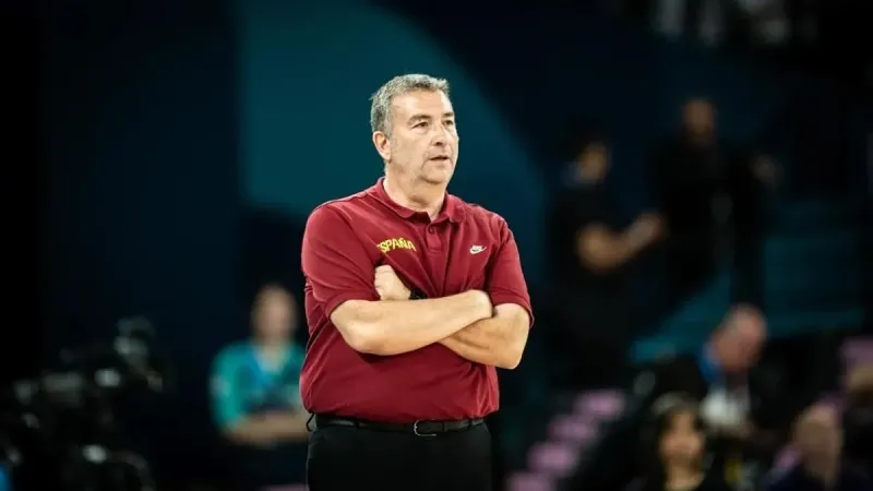 Fenerbahçe'de Şok! Kadın Basketbol Takımına İspanyol Hoca