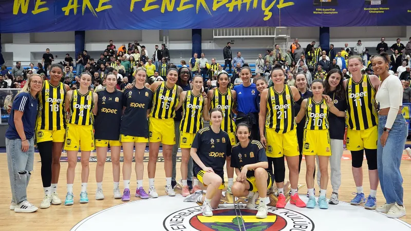 Fenerbahçe Opet Şampiyonluğa Koşuyor! Mersin'e Fark Attı