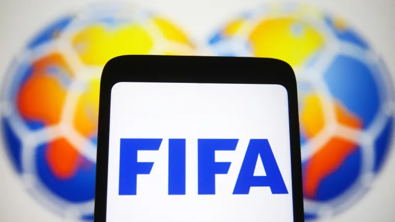 FIFA'dan Türk Kulüplerine Şok! 8 Takıma Transfer Yasağı!
