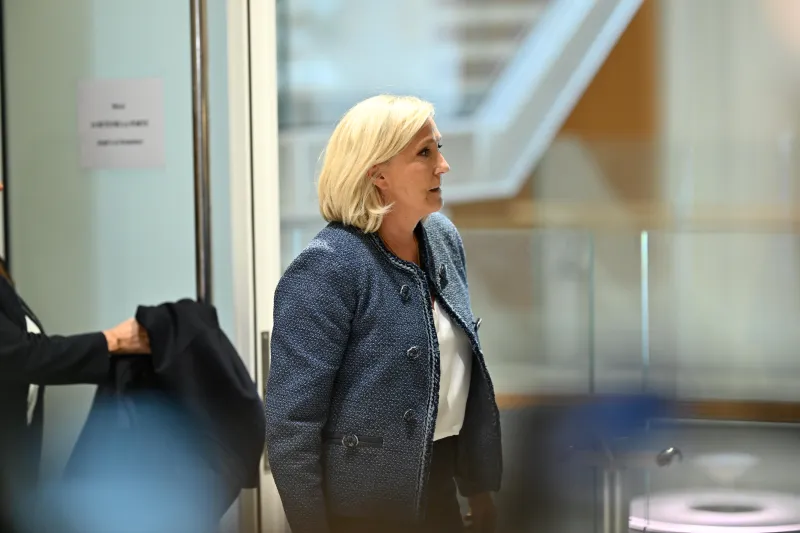 Le Pen İçin Sokaklara Döküldüler! Fransa'da Neler Oluyor?