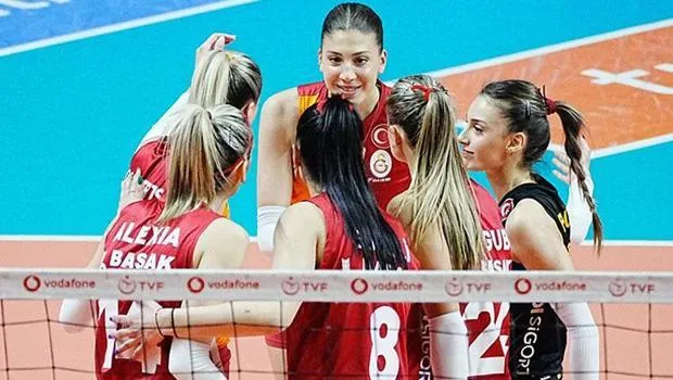 Galatasaray Fenerbahçe'yi Devirdi! Derbi Zaferi ve Seride Öne Geçiş