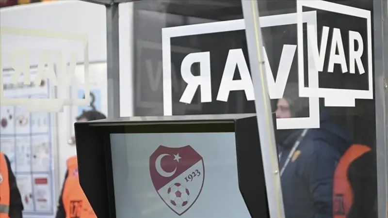 Gaziantep-Fenerbahçe Maçının VAR Hakemi Şaşırttı!