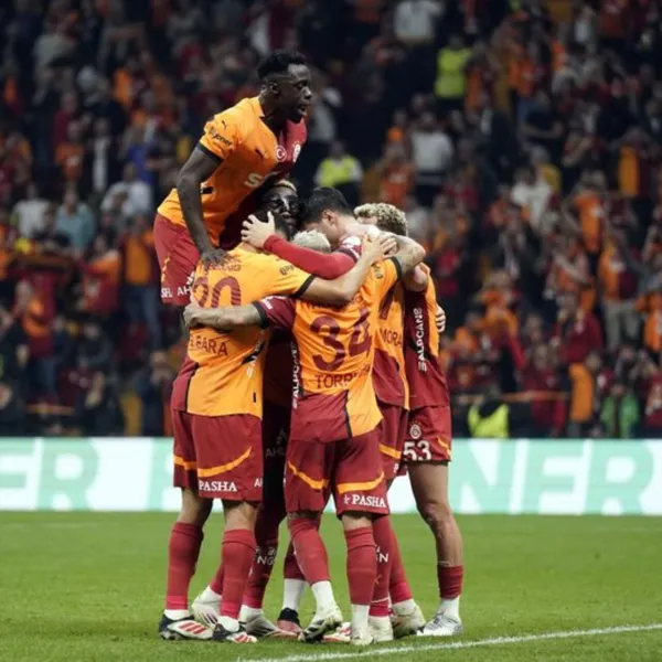 G.Saray'ın Trabzonspor Maçı Kadrosu Şaşırttı! Kim Yok?