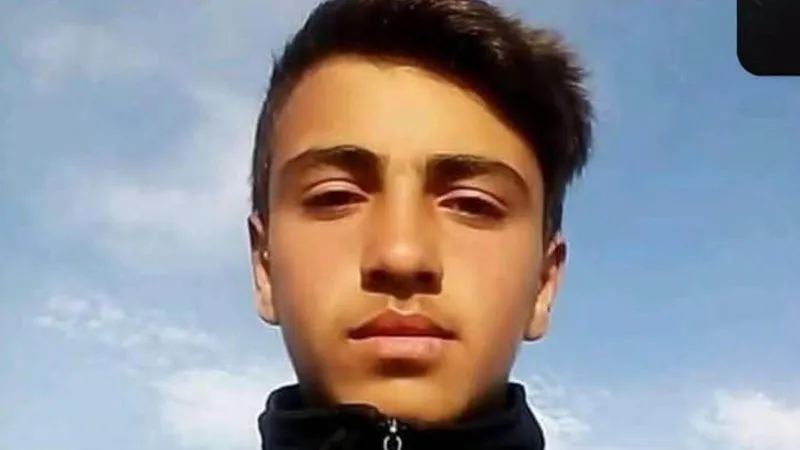 Yıldırım Faciası! Hayvan Otlatan Çocuk Hayatını Kaybetti