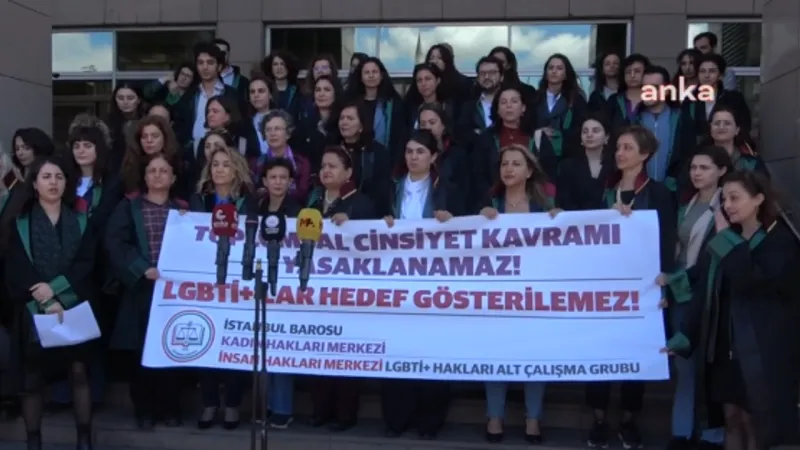 İstanbul Barosu'ndan Toplumsal Cinsiyet Açıklaması: Yasaklara Hayır!