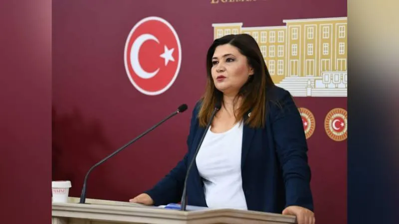 İYİ Parti'den Gazetecilere Müjde! Haftada 2 Gün Ücretli İzin Mi?