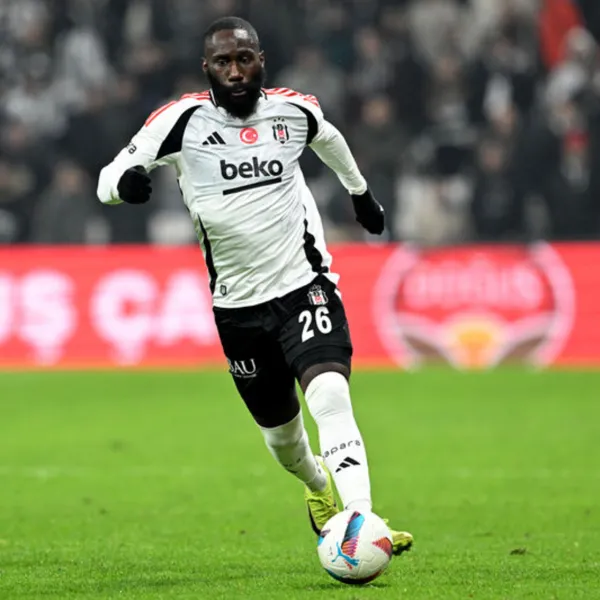 Masuaku Şov! Beşiktaş'ta Eleştiriden Zirveye Uzanan Başarı Hikayesi