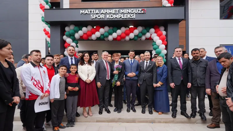 Pendik'te Duygu Dolu Anlar: Mattia Ahmet Minguzzi Spor Kompleksi Açıldı!