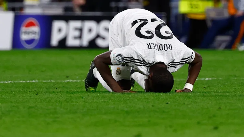 Rüdiger Şoku! Real Madrid'de Sakatlık Kabusu! Ne Zaman Dönecek?