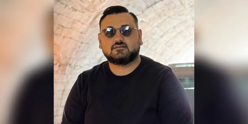 Otomobil bahçe duvarına çarptı, sürücüsü hayatını kaybetti