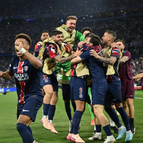 PSG Şampiyonlar Ligi'nde Zirvede! 4 Kupa Birden Mi?