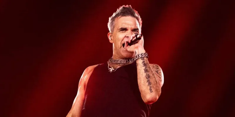 Robbie Williams ilk kez İstanbul'da konser verecek: Biletler satışa çıktı