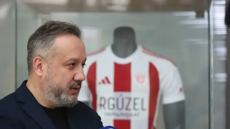 Süper Lig: Antalyaspor'da yeni sezon için kollar sıvandı: "Emre Belözoğlu ile hazırlıklara başlıyoruz"