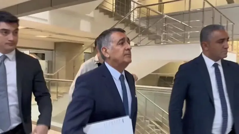 TÜSİAD yöneticileri Orhan Turan ve Ömer Arif Aras'ın yurt dışı yasağı kaldırıldı
